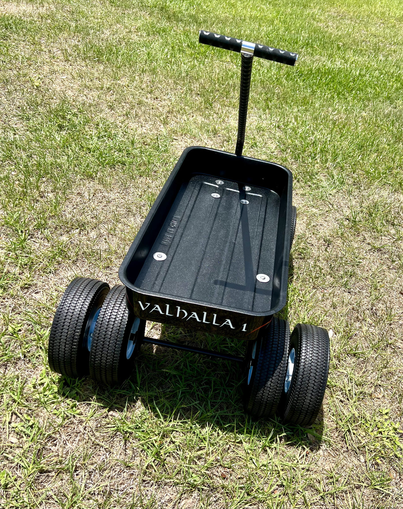DKCC Blacktop Flyer — Valhalla 1 rear panel with dually wheels, front view