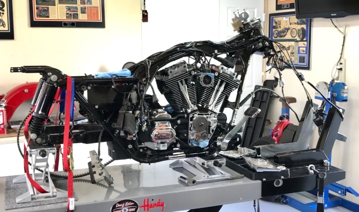 "Orange Tang" Custom H-D Road King — hand-crafted custom motorcycle built by Doug Keim at Creative Cycles, Umatilla FL