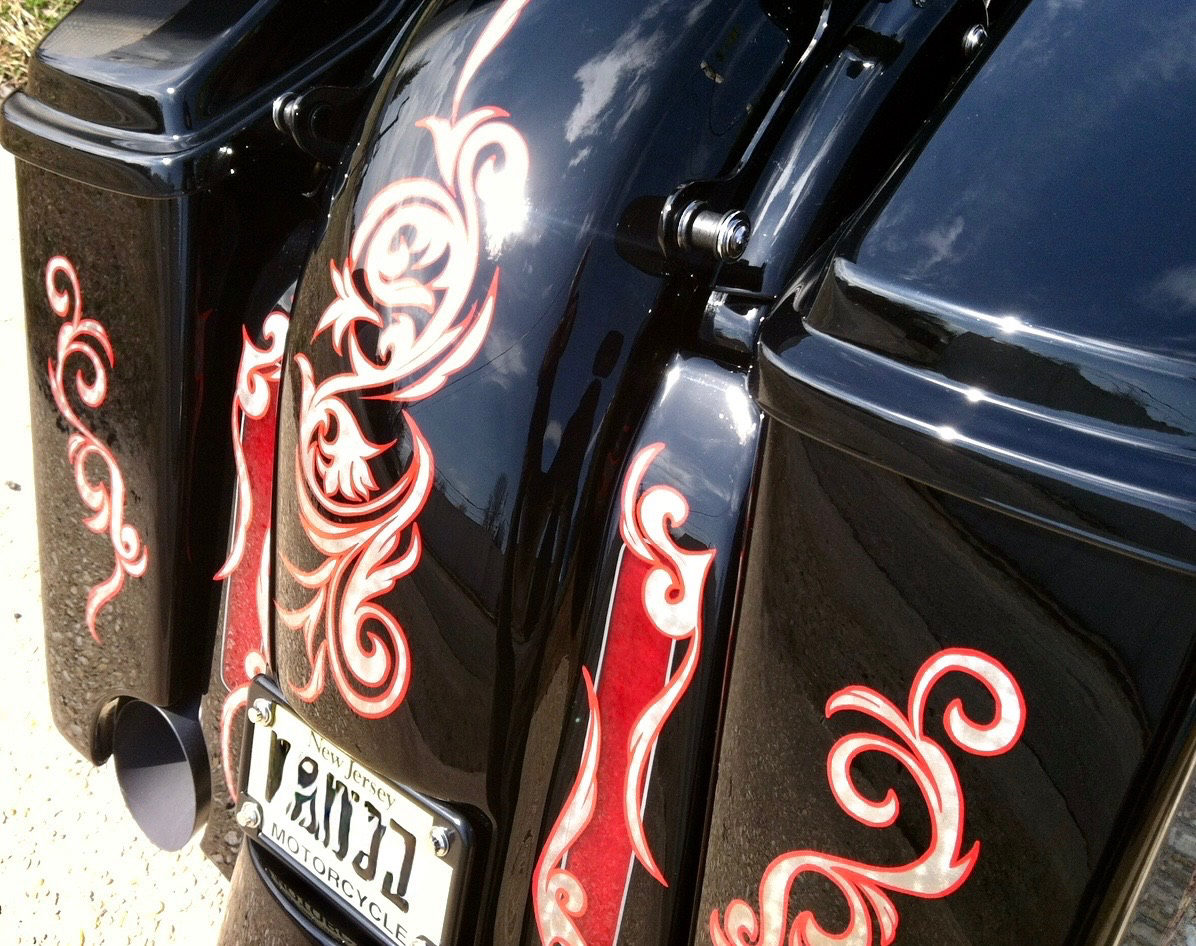 Kingz custom Road King — build detail photo 9